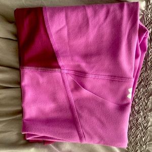 Under Amor Athletic Leggings